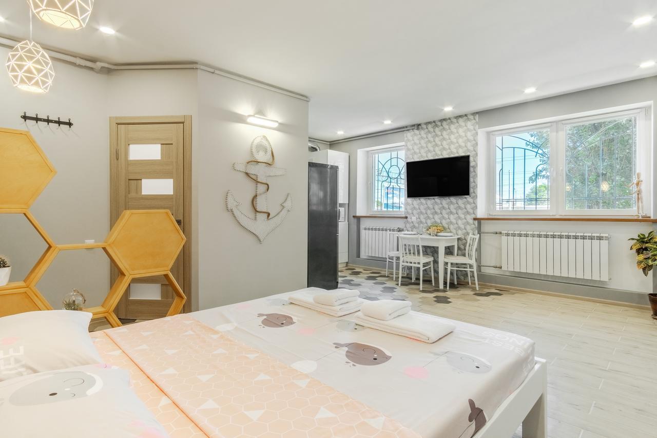 Vip Apartment Blue Whale Odesa Exterior foto